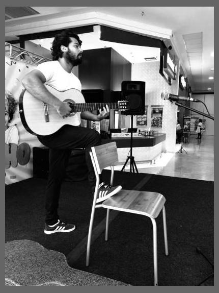 Júnior Freitas (MPB Alternativa)